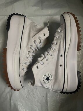 Converse Run Star Hike Platform Canvas High Too Sneakers M11.5/W13